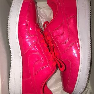 Nike Air Force 1 Low Ultraviolet Siren Red